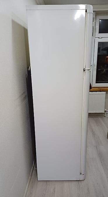 aptek soyuducusu: 2 qapılı Indesit Soyuducu Satılır, rəng - Ağ — 4