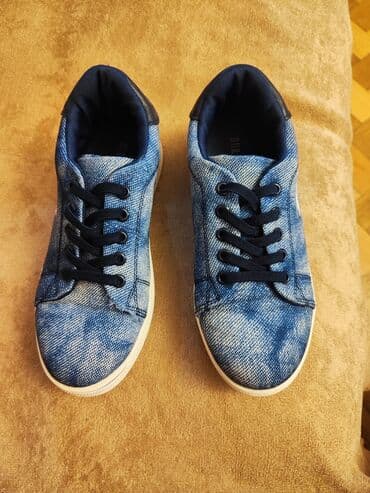 rezin botlar: Burberry, Ölçü: 34, rəng - Göy, İşlənmiş — 2