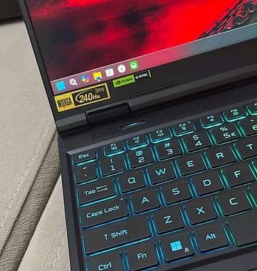 notbuk islenmis: İşlənmiş Acer Predator, 16 ", Intel Core i9, 1 TB — 3