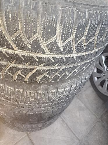 dirsek: Qış təkərləri – 205/55 R16 91T Lassa firması. Əla vəziyyətdədir. Cüzi — 1