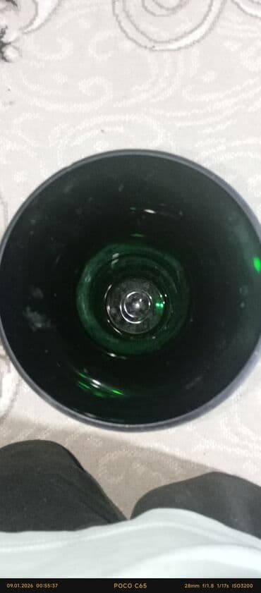 tom xrustal qablar: Bir vaza — 3