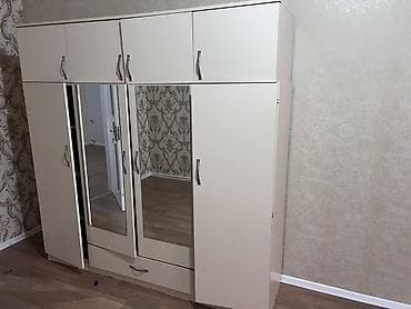 metbex skafi: Otaq qapısı 6əd*100=600 manat, Mətbəx mebeli 3 metr civarında qaz — 2