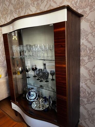 ikinci əl vitrinlər: Şüşəli dolab vitrini, İşlənmiş, Ödənişli çatdırılma — 2