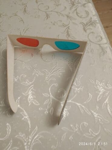 3d uşaq futbolkası: 3d eynək — 1