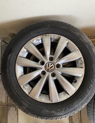 vurug masin: Razmeri 215 60 16. Yapon təkərləridi 4-də. 2si Yokohama təkərləridi, 6 — 1