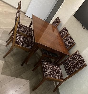 Qonaq otağı üçün, İşlənmiş, Açılan, Dördbucaq masa, 6 stul