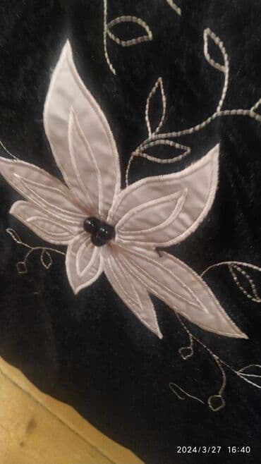 Yataq üçün Yeni rəng - Qara Yataq örtüyü, Ünvandan götürmə — 7