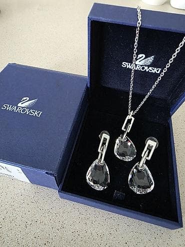 Qol saatları və aksesuarlar: Dəstə daxildir: Boyunbağı, Swarovski, Gümüş — 3