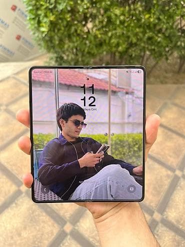 Samsung Galaxy Z Fold 4, 256 GB, rəng - Qara
