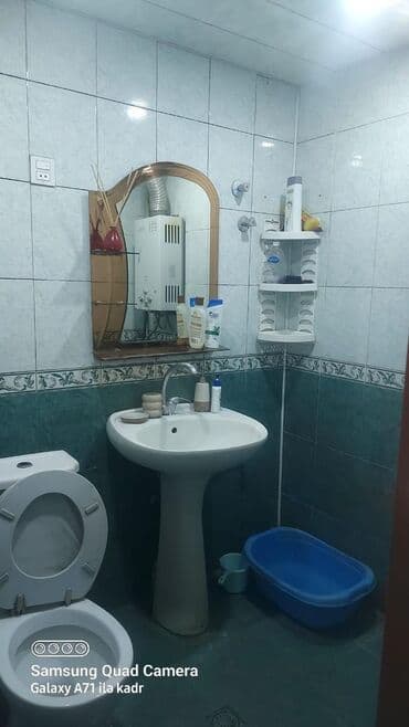 meronun arxası: Bakı, Bakıxanov qəs., 2 otaqlı, Köhnə tikili, m. Neftçilər, 43 kv. m — 2