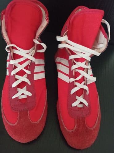 футы для тайского бокса: Бутсы Б/у — 1