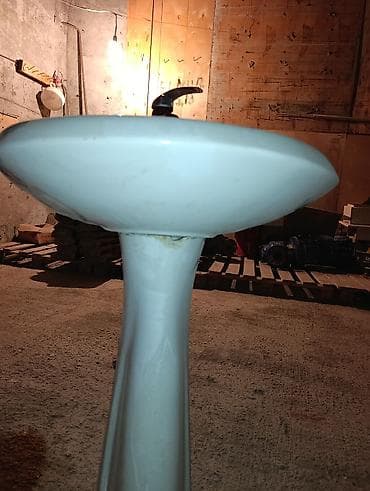 antik kran: Piyada ayaqlı keramik əlüzü (pedestal lavabosu) - Material — 5