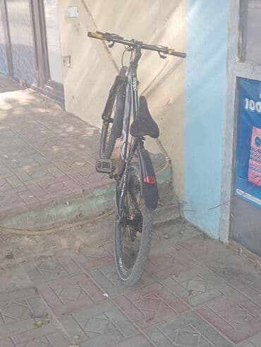 шоссейный велосипед: İşlənmiş Şəhər velosipedi Adidas, 26", sürətlərin sayı: 7, Pulsuz çatdırılma — 3