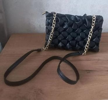 qizil 7: Qadın çantası – zəncirli və toxuma effektli dizayn - Rəng: qara - — 1