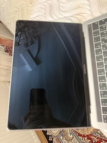 i mac: Ps5lə barter olunur Apple MacBook Pro 13" (2019) – Four Thunderbolt 3 — 9