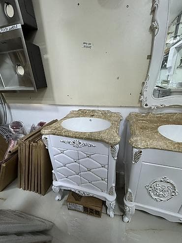 hamam dolabi: Klassik üslublu hamam mebeli dəsti Tam plastik materialdandır 1metr — 1