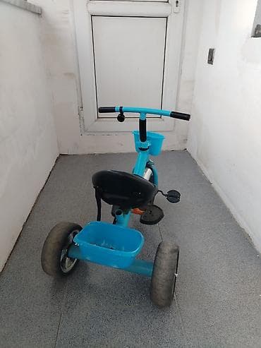 robot oyuncaqlar: Uşaq üçtəkərli velosipedi - Rəng: mavi - Ön səbət və arxa yük qutusu — 4
