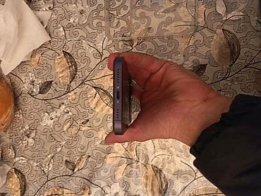 nokia 3500 classic: Salam Endirim olacaq! Zavod 11 17 pro ya yığılıb Face id ✅ True — 6