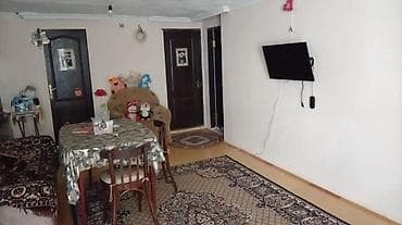 ev bag: Təcili satılır 2 daşdandır. Üstünü qaldırmaq olar. Qaz işiq su — 2