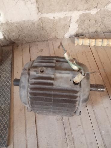 Kompessor və elektrik mühərriki dəsti Tərkib: - Kəmər ötürücülü — 3