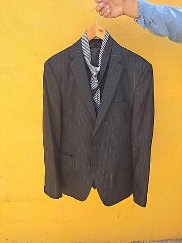 Kişi kostyumları – müxtəlif modellər və rənglər - Modellər: 1) Qara