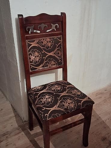 Qonaq otağı üçün, İşlənmiş, Qatlanmayan, Stul