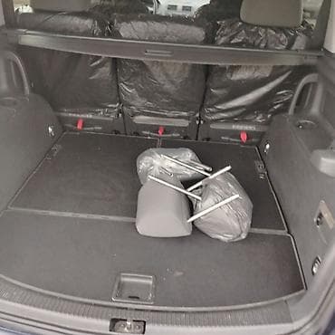 w 202 kapot: Volkswagen Touran, tünd mavi rəng, 5 qapılı kompakt miniven. - Geniş — 1