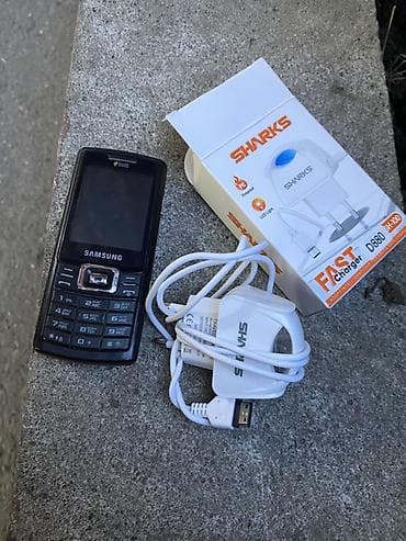 nokia x dual sim: Samsung C5212 Duos, цвет - Черный, Две SIM карты — 5