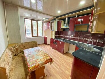 turkiyede evlerin qiymeti: Bakı, 3 otaqlı, Köhnə tikili, 85 kv. m — 12