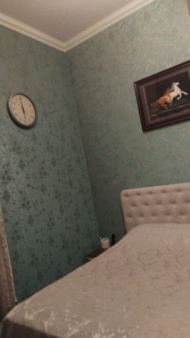 əcəmidə 3 otaqlı evlər: 20 ci sahə dairəsində 3 otaqlı mənzil satılır yola yaxın və çox rahat — 6