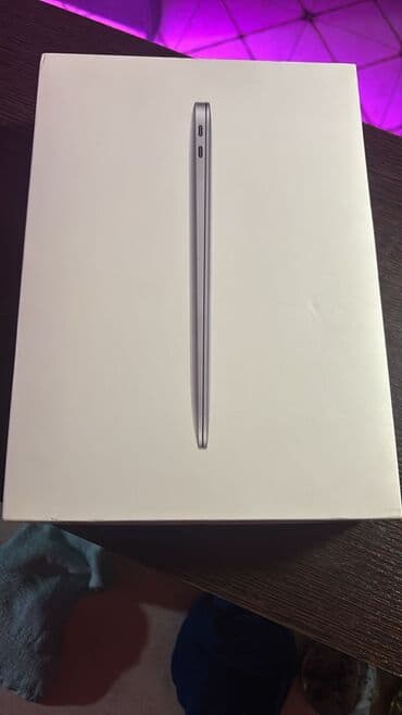 Lenovo: Apple MacBook Air noutbuku Xüsusiyyətlər: - Model: MacBook Air (Intel — 4