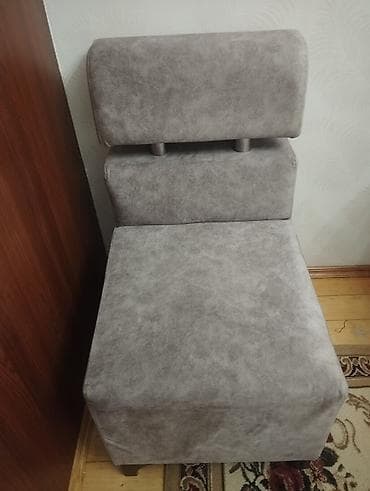 Qonaq otağı üçün, İşlənmiş, Qatlanmayan, Stul