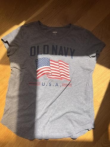 Uşaq T-Shirt dəsti 1) Old Navy T‑shirt - Rəng: boz melanj - Ön hissədə — 1