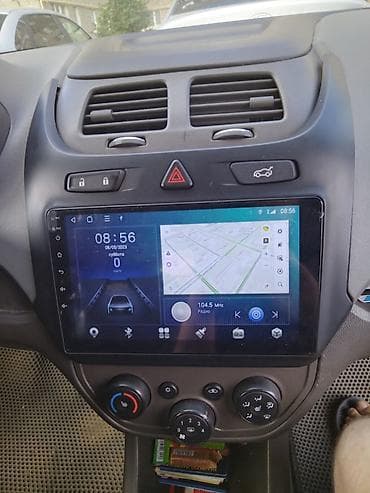 gunəş projektoru: Avtomobil üçün Android multimedia sistemi (başlıq vahidi) Chevrolet — 1