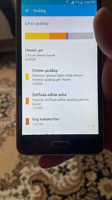 iphone x qutusu: Samsung J700, 8 GB, rəng - Qızılı, İki sim kartlı — 3
