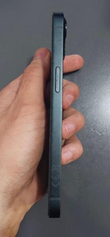 IPhone 13, 128 GB, Qara, Face ID