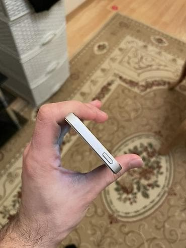 iphone x 2 ci el: IPhone 5s, Gümüşü, Barmaq izi — 7