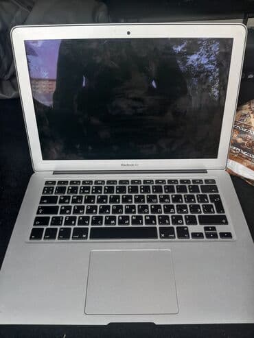 Apple MacBook Air noutbuku - Model: MacBook Air (alüminium gövdə lalafo.az -da Apple MacBook Air noutbuku - Model: MacBook Air (alüminium gövdə