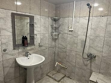 8 Noyabr metrosu yaxınlığında yerləşən (2 dəqiqəlik məsafədə) mənzil — 8