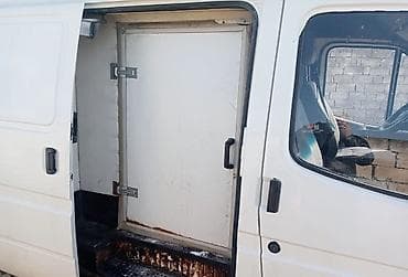 Ford: Ford Transit: 2.5 л | 1998 г. 350000 км Фургон — 5