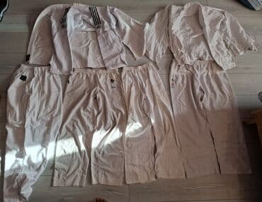 karate paltarı: Karate üçün tam dəst – WKF təsdiqli aksesuarlar və uniforma Dəst — 2