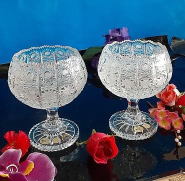 ag qapilar: Tom şar model murebbe qabilar
cutu 160 azn — 2