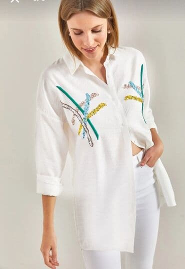 женские пляжные шлепанцы: Ağ rəngli qadın köynəyi – uzun, rahat kəsim - Klassik düyməli yaxalıq — 2