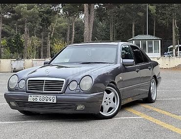 kia optima arxa stop: Mercedes-Benz E-Class: 2.4 l | 1998 il Sedan — 2
