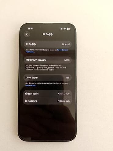 IPhone 16e, 128 GB, Qara, Barmaq izi, Simsiz şarj, Face ID
