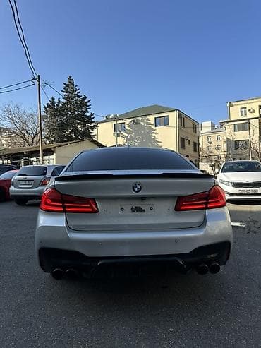 panarama diskleri: BMW 5 series: 2 l | 2017 il Sedan — 7