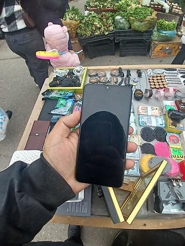 Samsung Galaxy A10, 32 GB, rəng - Qara, İki sim kartlı, Sensor