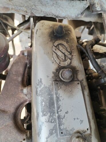 ford motorları: Yükdaşıma üçün kompakt yüngül yük maşını - Korpus: 2 qapılı kabin — 4