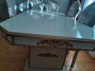 resepşn stolu: Qonaq otağı üçün, Yeni, Açılmayan, Dördbucaq masa, 8 stul — 3