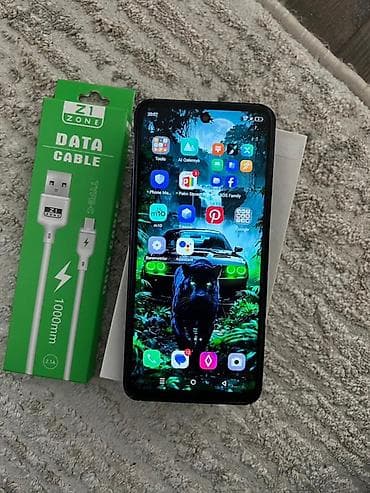 Telefon ideal veziyetde heç bir problemi yoxdur her şeyi işlekdir